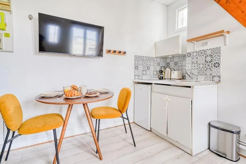 Appartement Studio Proche Mairie Du 14E Arrondissement - II Paris